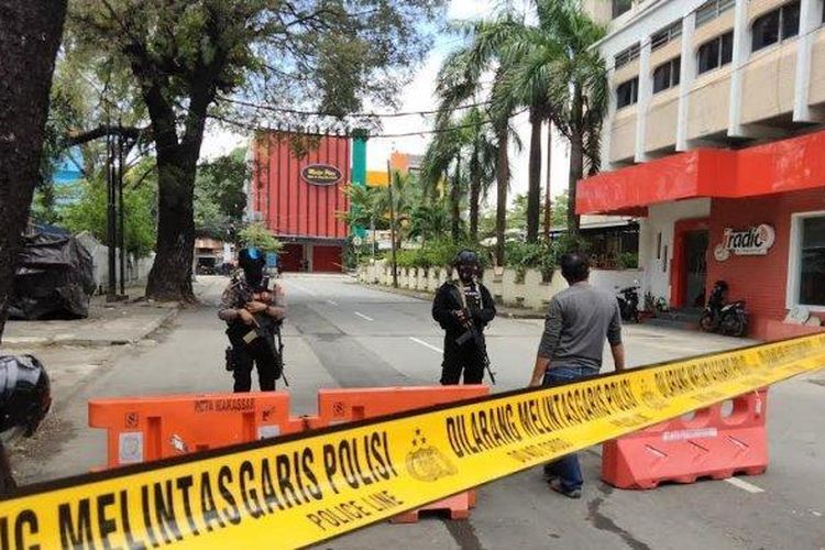 Ledakan Keras di Depan Gereja Katedral Makassar, Terduga Bom Bunuh Diri