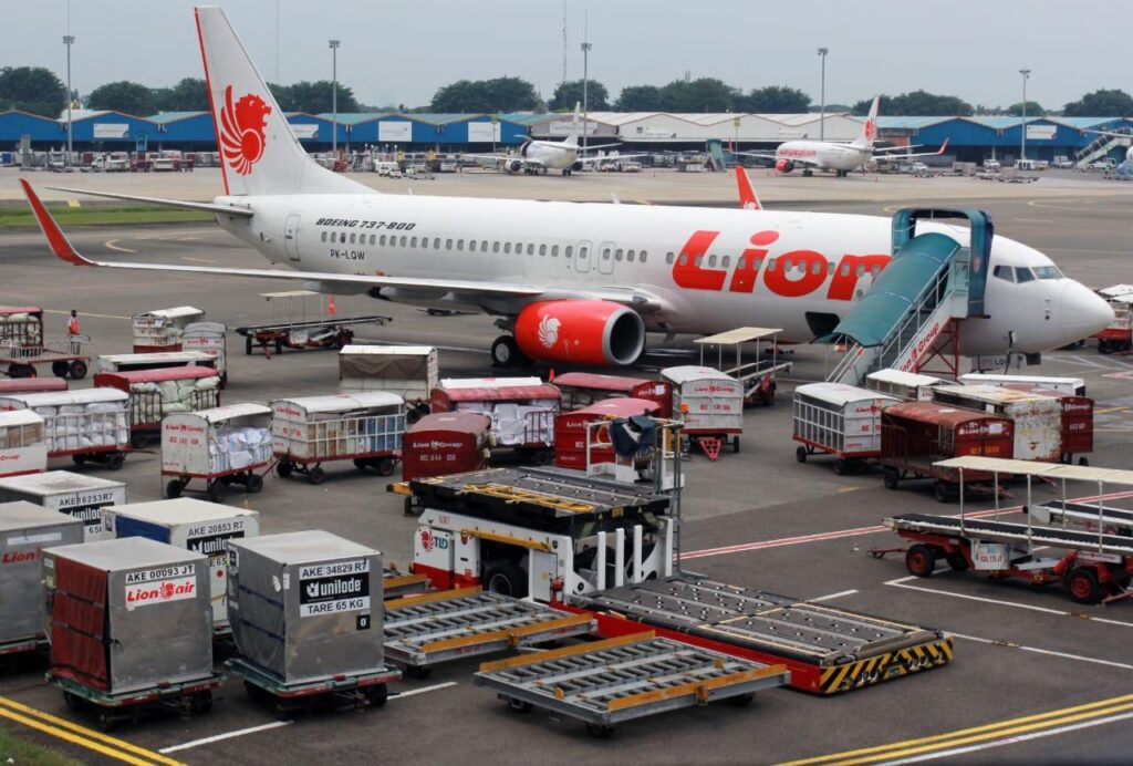Lion Air Group Melakukan Diskriminasi Kargo Barang: KPPU Menjatuhkan Sanksi 3 Miliar