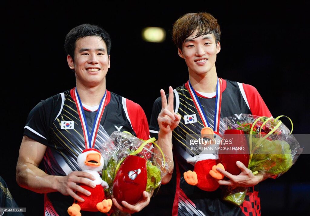 Kembalinya Sang Juara Dunia, Ko dan Shin