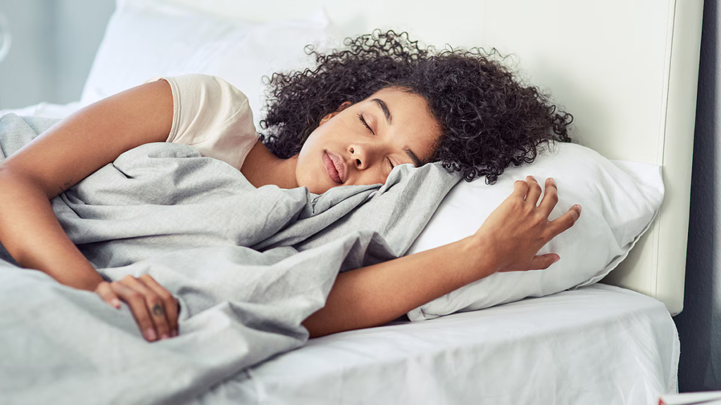 Tips Menjaga Kualitas Tidur di Cuaca yang Tidak Menentu